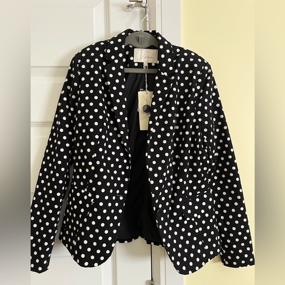 NWT - Polka dot blazer - Picture 6 of 6